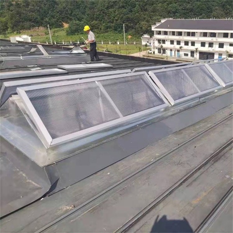 三角型电动采光排烟天窗