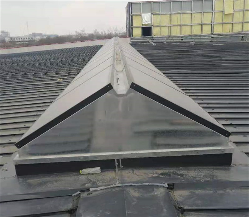 三角型排烟天窗